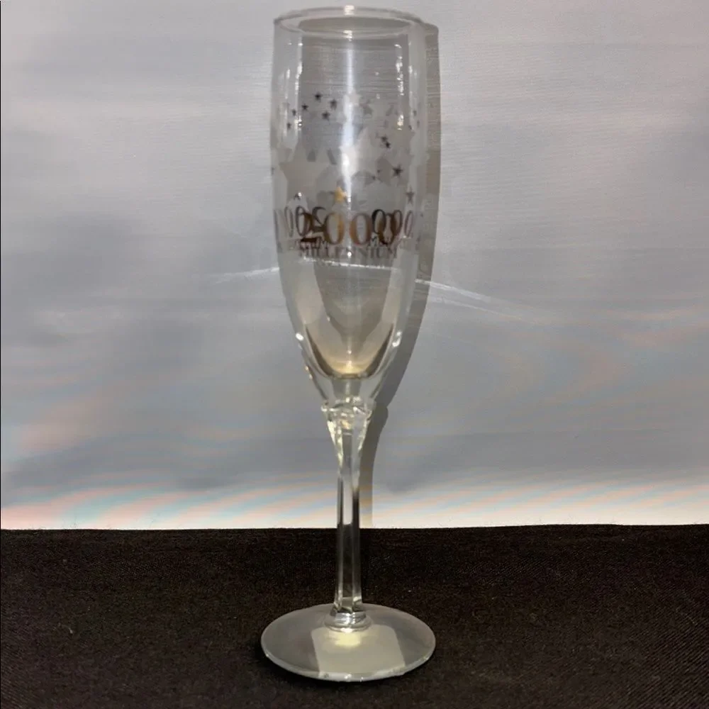 Libbey Gray and Black Drinkware Set for Elegant Dining